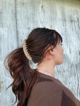 Load image into Gallery viewer, Everyday Appeel
